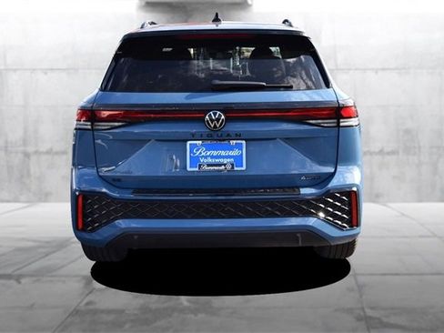New 2026 Volkswagen Tiguan SE R-Line image 6