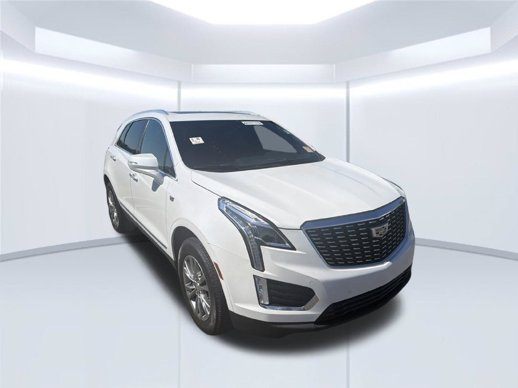 Used 2022 Cadillac XT5 Premium Luxury FWD image 2