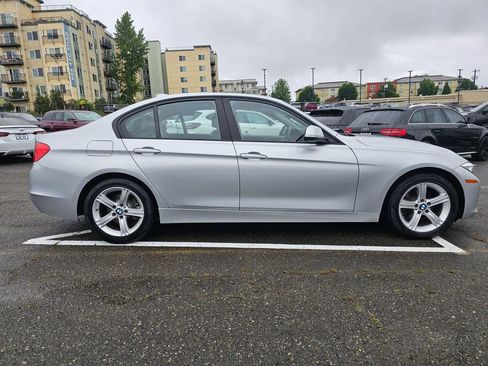 Used 2014 BMW 328i xDrive Sedan AWD/4WD image 9