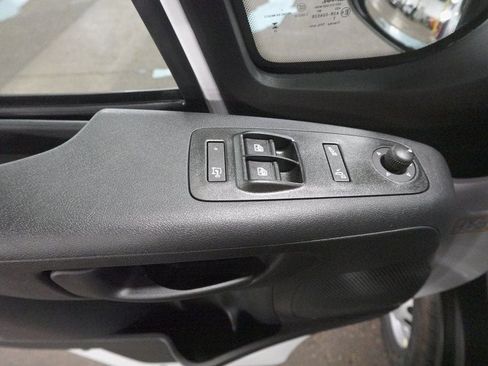 New 2026 RAM ProMaster 2500 w/ Convenience Group image 9