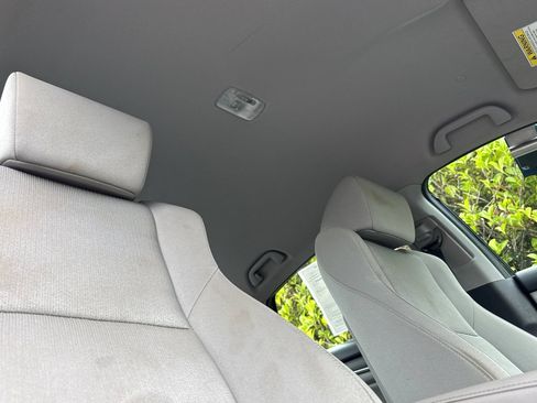 Used 2018 Honda Accord LX image 16