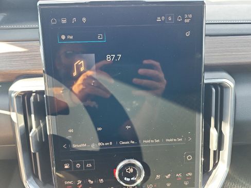 New 2026 GMC Acadia Denali w/ Super Cruise Package AWD/4WD image 14