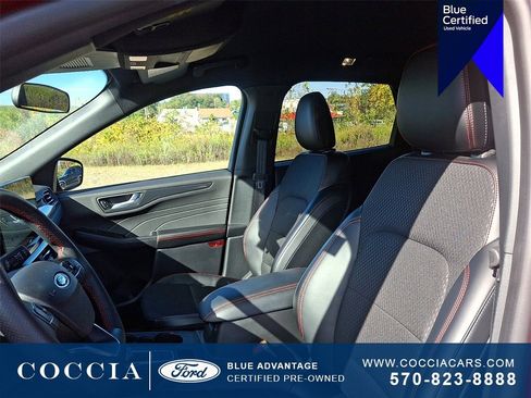 Certified 2025 Ford Escape ST-Line w/ Tech Pack #1 image 14