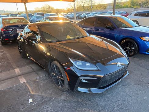 Certified 2023 Toyota GR86 Premium image 5