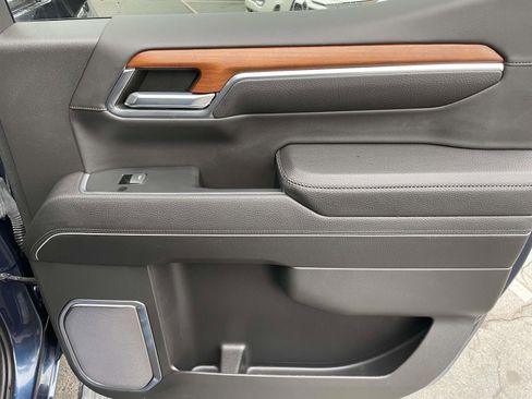 Used 2022 GMC Sierra 1500 Denali w/ Denali Reserve Package image 39