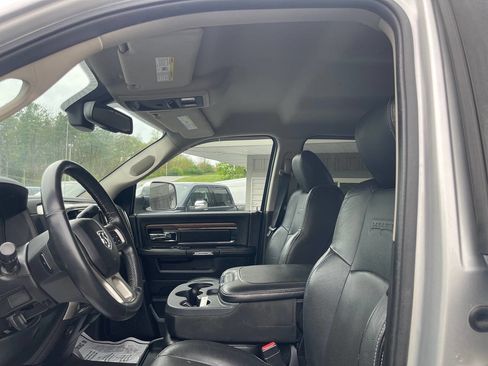 Used 2015 RAM 2500 Laramie w/ Protection Group image 20
