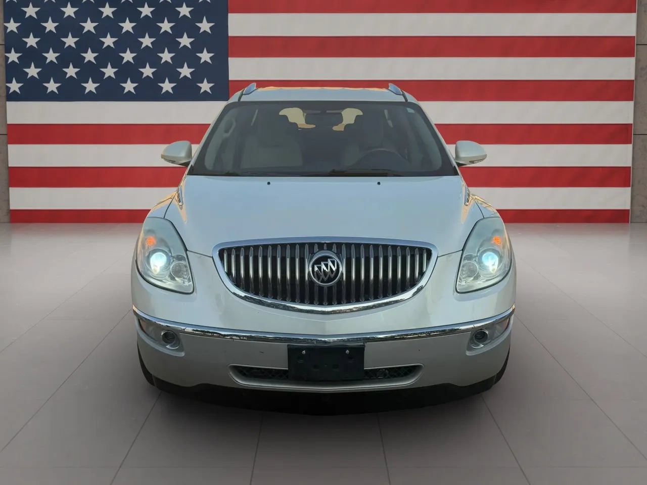 Used 2011 Buick Enclave CXL w/ Trailering Provision Package FWD image 3
