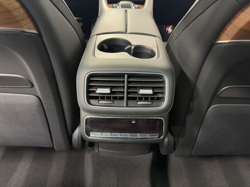 Certified 2024 Mercedes-Benz GLS 580 4MATIC w/ Warmth & Comfort Package image 29