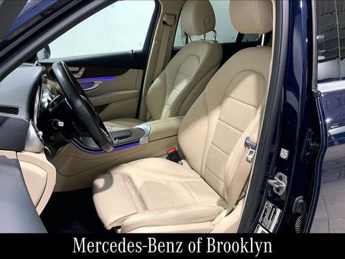 Certified 2022 Mercedes-Benz GLC 300 GLC 300 image 9