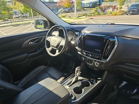 Used 2020 Chevrolet Traverse Premier w/ Redline Edition image 10