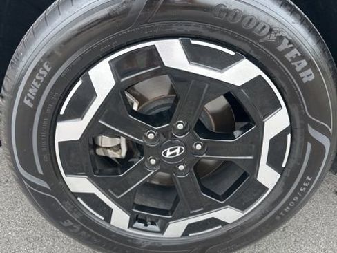 Used 2024 Hyundai Santa Fe SEL image 13