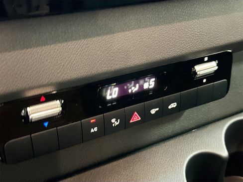 Certified 2025 Mercedes-Benz Sprinter 2500 image 16