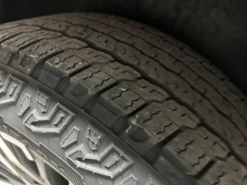 Used 2025 Chevrolet Tahoe Z71 image 46