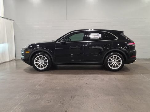 New 2026 Porsche Cayenne image 2