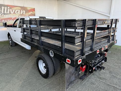 Used 2019 RAM 3500 Tradesman image 16