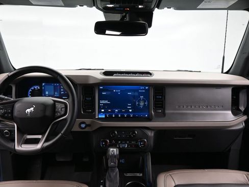 Used 2024 Ford Bronco Wildtrak AWD/4WD image 20