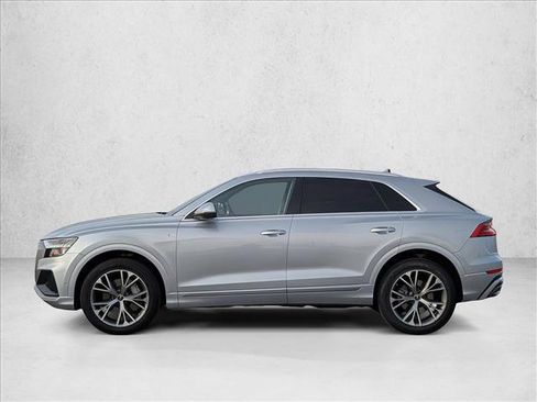 Used 2023 Audi Q8 Premium Plus image 9