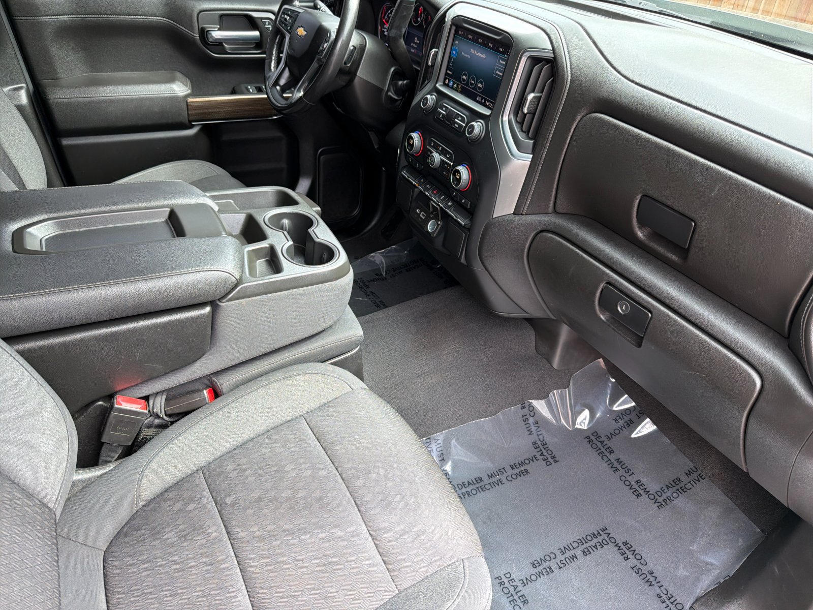 Used 2022 Chevrolet Silverado 1500 LT RWD image 19