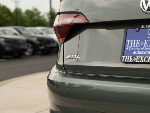 Used 2019 Volkswagen Jetta SEL FWD image 27