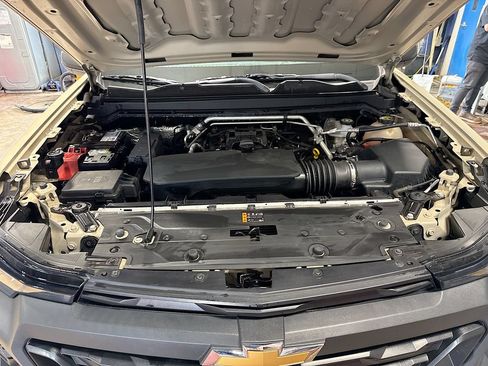 Used 2024 Chevrolet Colorado W/T RWD image 28