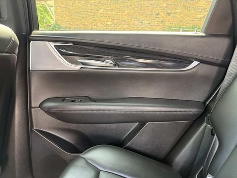 Used 2022 Cadillac XT5 Premium Luxury w/ LPO, Floor Liner Package AWD/4WD image 14