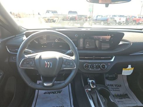 New 2026 Buick Envista Preferred w/ Convenience I Package FWD image 15
