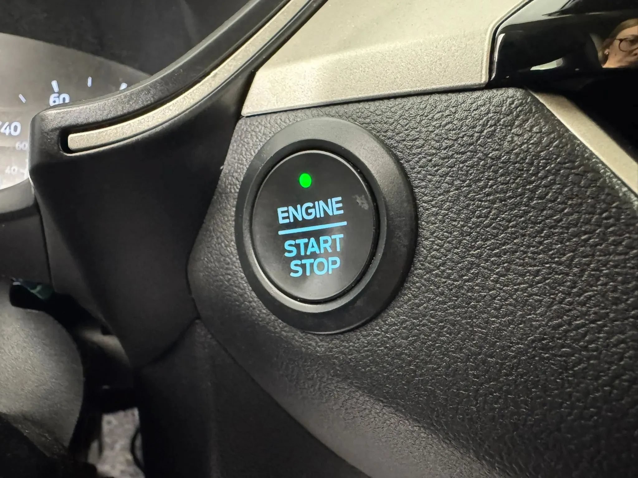 Used 2020 Ford Escape SE AWD/4WD image 17