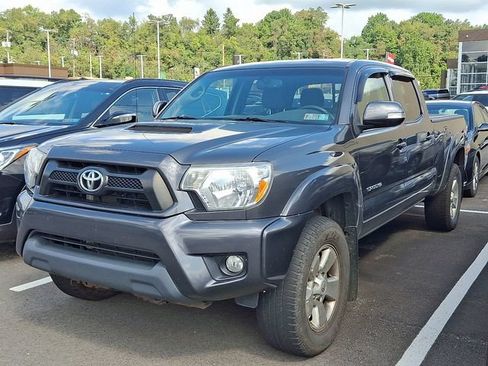 Used 2012 Toyota Tacoma 4x4 Double Cab w/ TRD Sport Pkg image 3