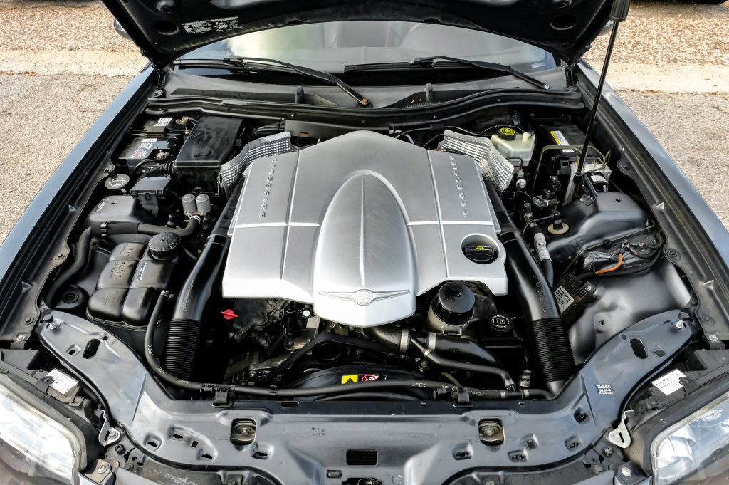 Used 2006 Chrysler Crossfire Limited RWD image 40