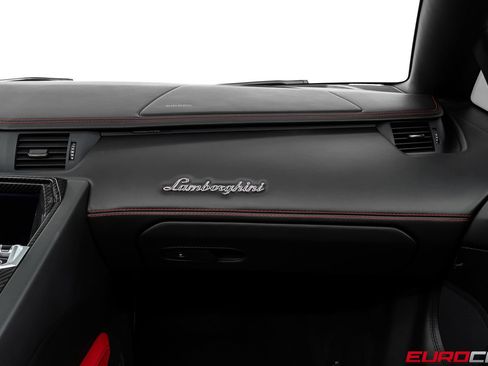 Used 2015 Lamborghini Aventador LP 700-4 AWD/4WD image 41