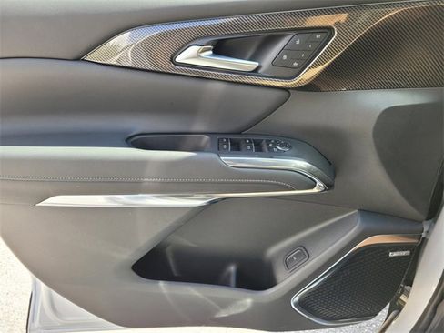 New 2025 Chevrolet Traverse High Country image 16