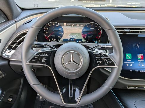New 2026 Mercedes-Benz E 350 4MATIC Sedan image 18