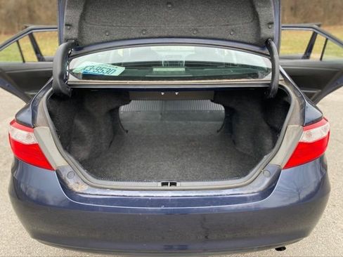 Used 2016 Toyota Camry LE FWD image 36