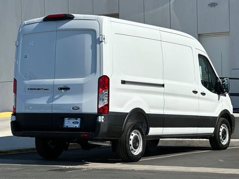 New 2026 Ford Transit 250 148 Medium Roof image 3