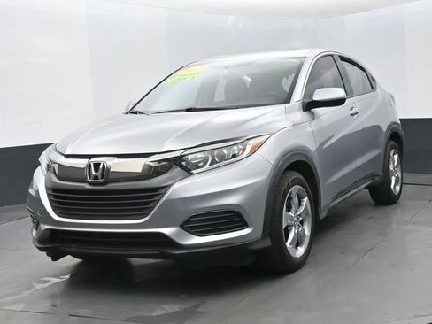 Used 2021 Honda HR-V LX image 1