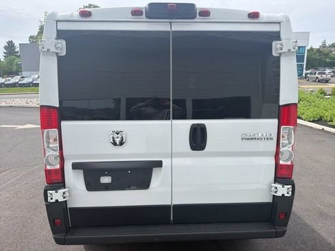 Used 2025 RAM ProMaster 2500 w/ U-Haul Equipment Group FWD image 5