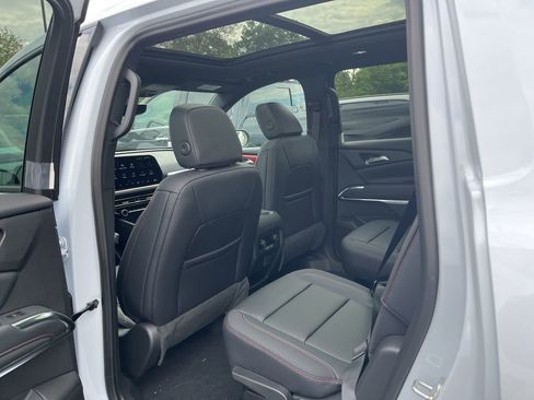 New 2026 Chevrolet Traverse Z71 AWD/4WD image 9