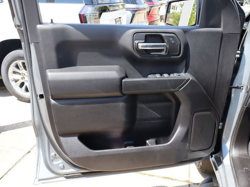 Used 2024 Chevrolet Silverado 1500 Custom Trail Boss AWD/4WD image 11