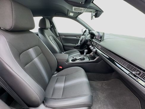 Used 2025 Honda Civic Sport image 18