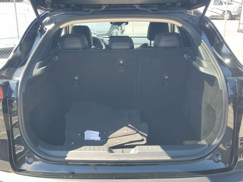 Used 2025 MAZDA CX-30 AWD 2.5 S w/ Preferred Package image 6