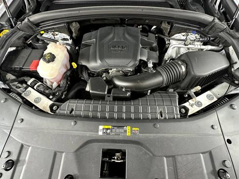 Used 2023 Jeep Grand Cherokee L Summit w/ Advanced Protech Group IV AWD/4WD image 43