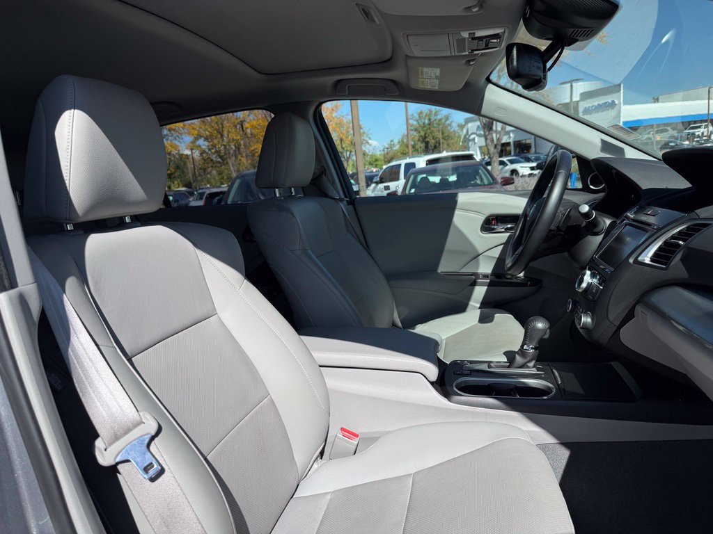 Used 2017 Acura RDX w/ Advance Package AWD/4WD image 16