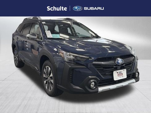 Certified 2025 Subaru Outback Touring XT AWD/4WD image 1