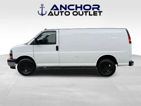 Used 2021 GMC Savana 2500 w/ Driver Convenience Package RWD image 5