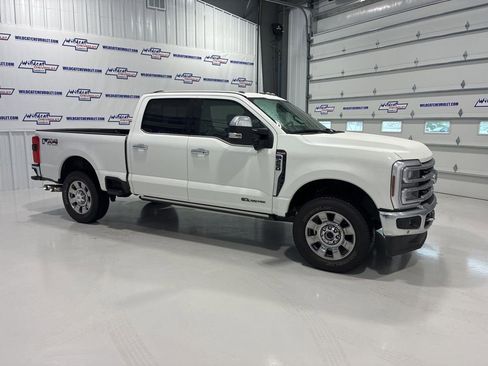 Used 2024 Ford F250 King Ranch w/ Chrome Package AWD/4WD image 18