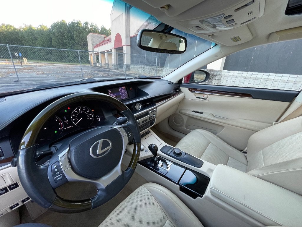 Used 2014 Lexus ES 350 w/ Premium Package FWD image 50
