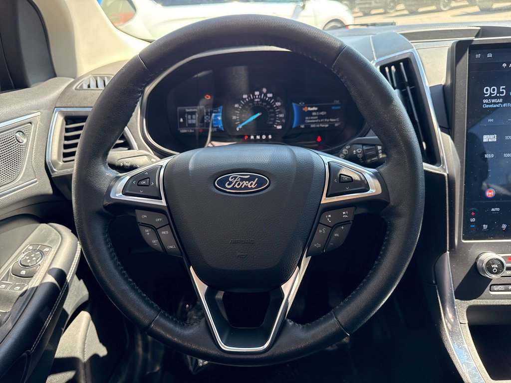 Used 2022 Ford Edge Titanium AWD/4WD image 28