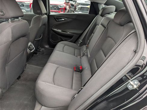 Used 2023 Chevrolet Malibu LT image 15