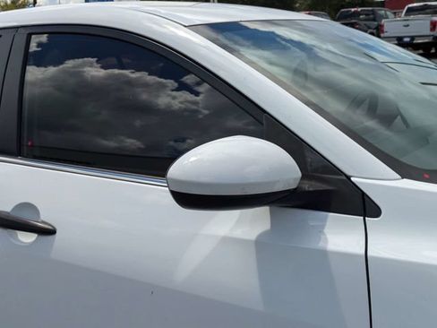 Used 2025 Nissan Sentra S FWD image 13