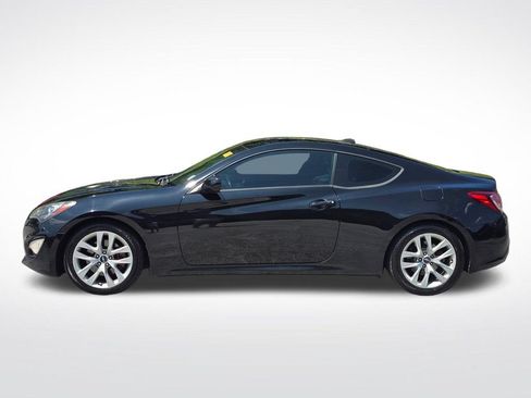 Used 2014 Hyundai Genesis 2.0T RWD image 13
